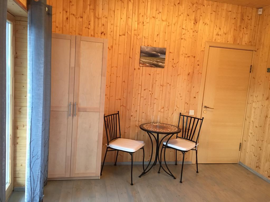ホテル Cetri Veji ユールカルネ 部屋 写真